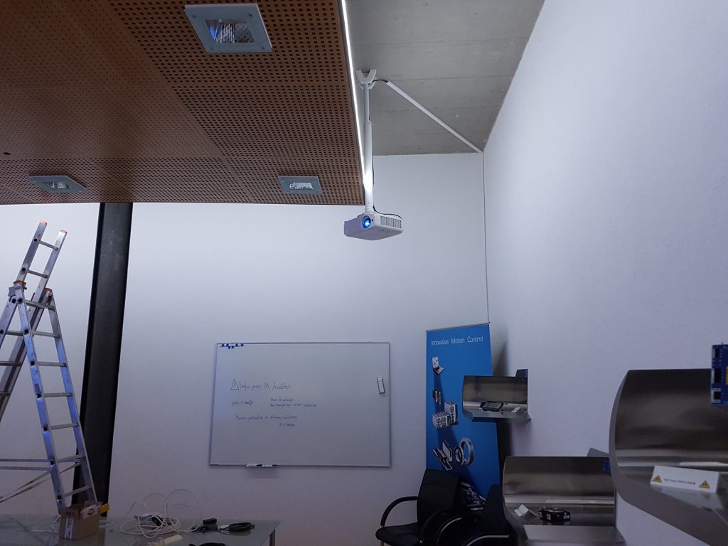 retroprojecteur video professionnel pour conference